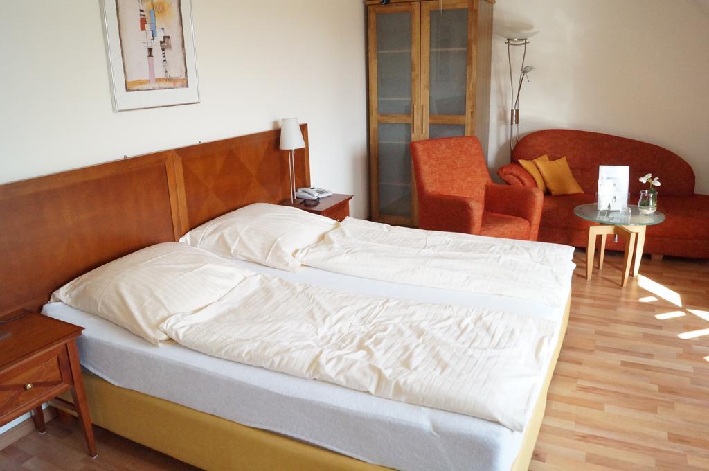 Pension Appartementhaus Hus Moehlenbarg Cuxhaven Room photo